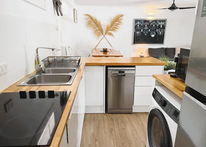 Lychee Tree Holiday Apartments Port Douglas